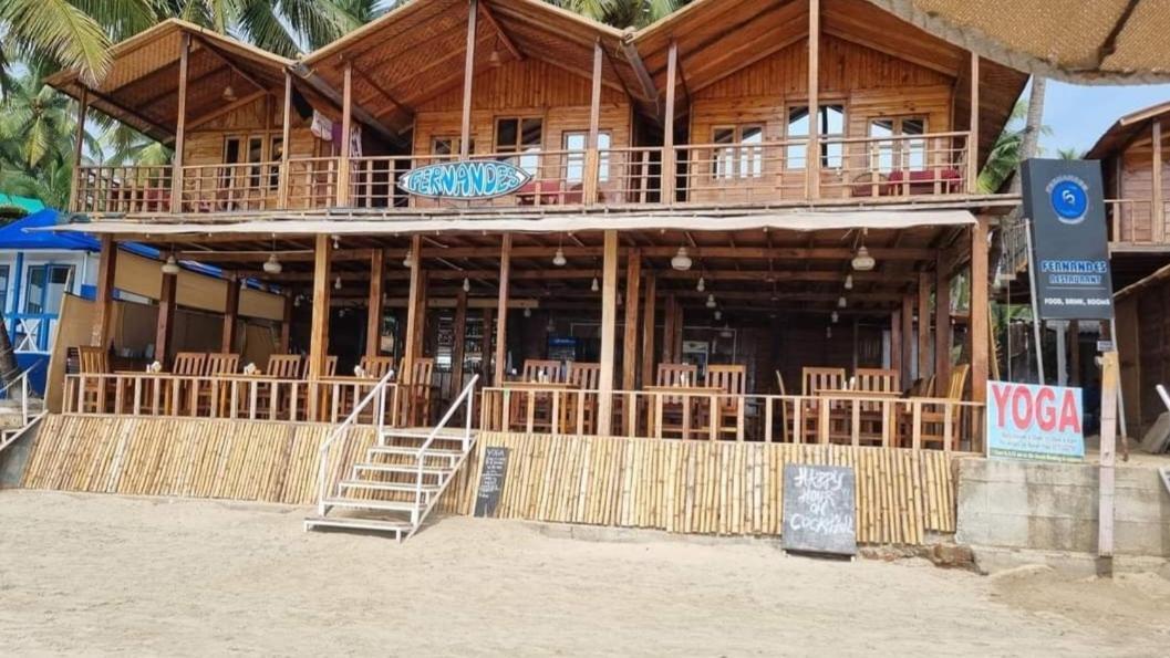 Fernandes Bar And Restaurant Bed & Breakfast Canacona Bagian luar foto